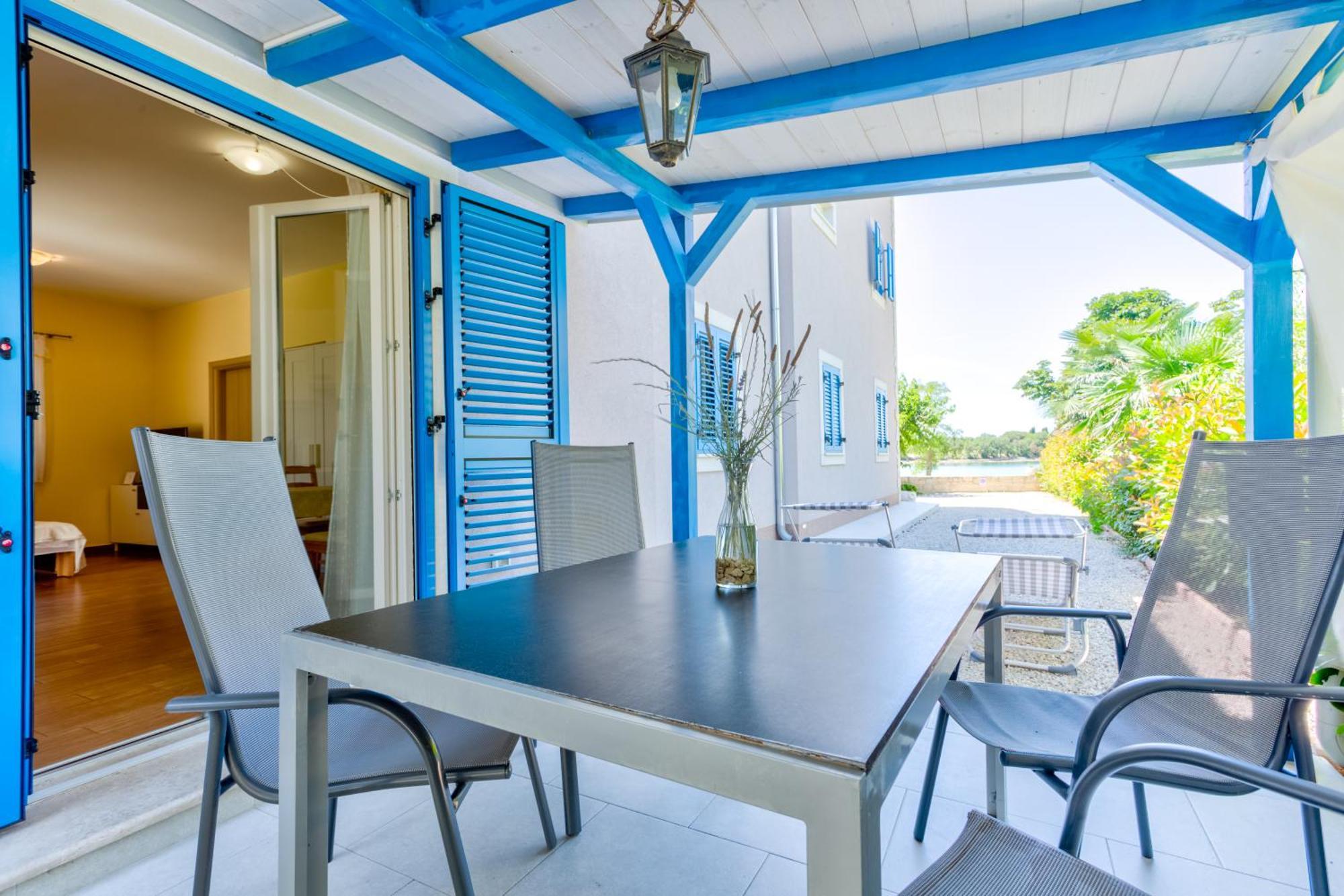 Apartment In Villa Moletto Seaside & Relax - 4 Guests Lovrečica Εξωτερικό φωτογραφία