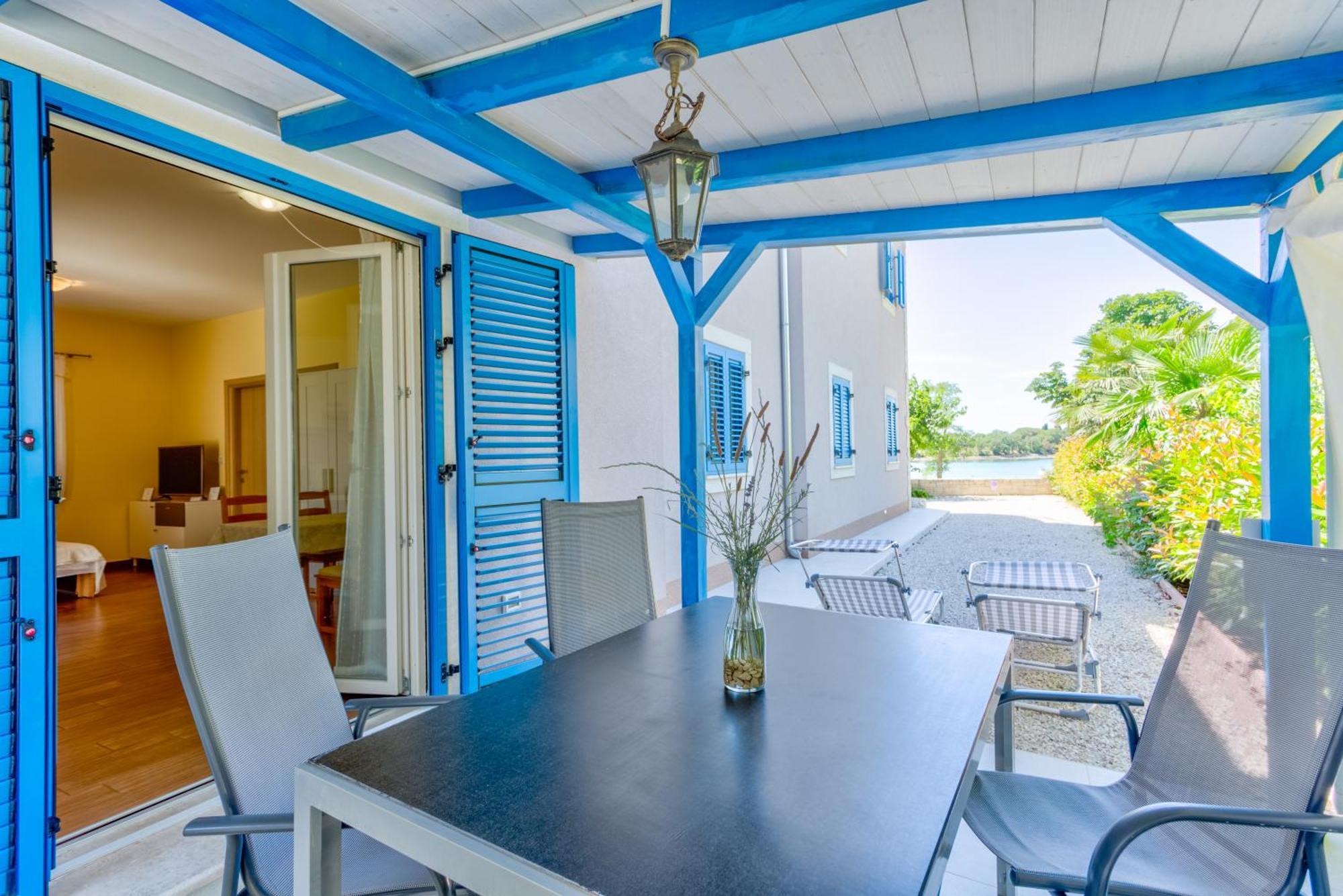 Apartment In Villa Moletto Seaside & Relax - 4 Guests Lovrečica Εξωτερικό φωτογραφία