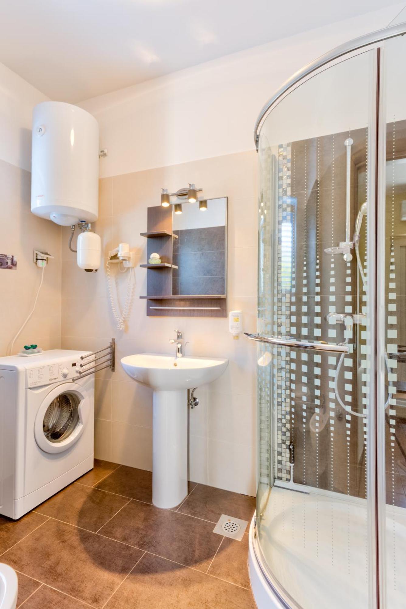Apartment In Villa Moletto Seaside & Relax - 4 Guests Lovrečica Εξωτερικό φωτογραφία